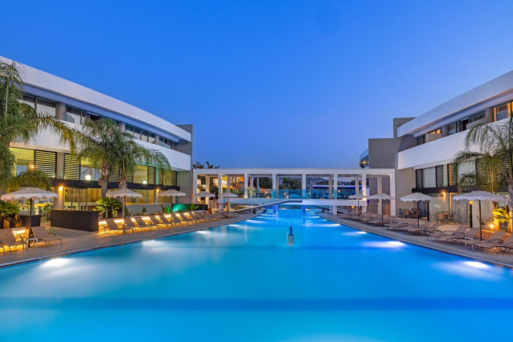 Virginia Family Resort Kallithéa エクステリア 写真